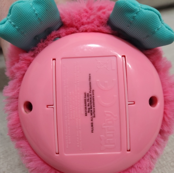 Furby Rare Pink & Blue INTERACTIVE  Toy Educational - Picture 3 of 3